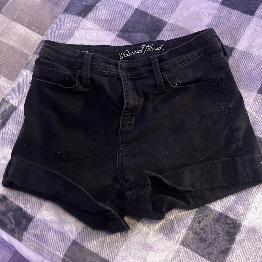 black denim shorts!